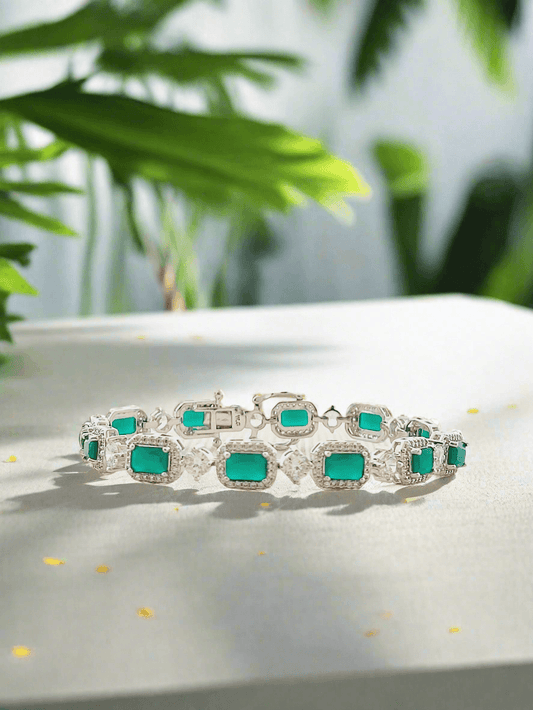 Emerald & Crystal Halo Link Bracelet - Mirae