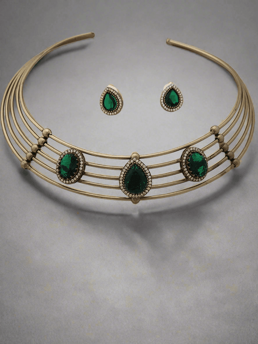 Antique Gold Hasli Set with Green Stone - Mirae 