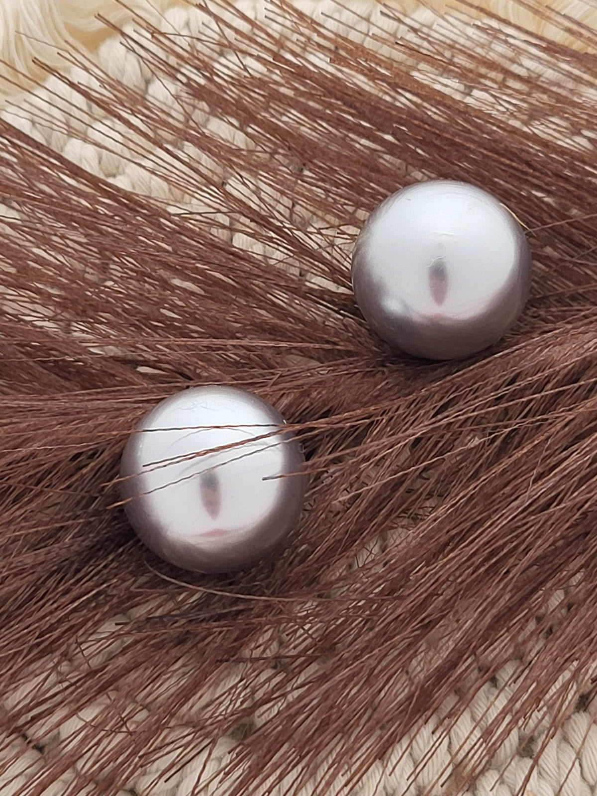 Pearl studs - Mirae 